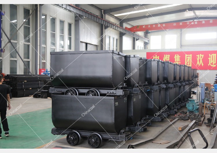 China Coal Group Un lote de automóviles de minería se exporta al extranjero a través de Guangxi