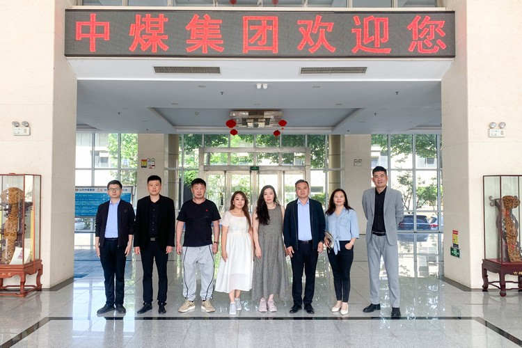Mongolia Famous Construction Group compra a China Coal Group maquinaria de construcción y materiales a granel